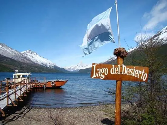 lago-del-desierto