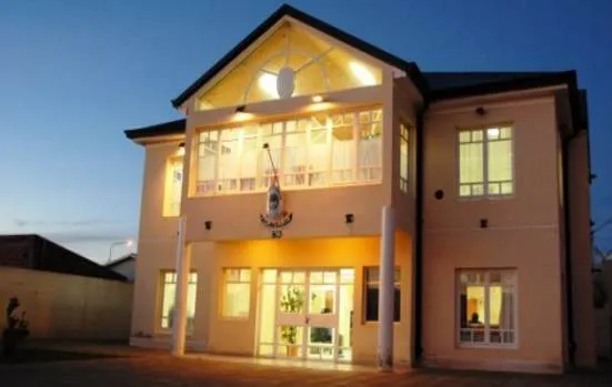 0fb35a130379cee0c71d7b0d79eeade3