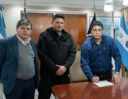 Captura de Pantalla 2023-12-22 a la(s) 18.45.51