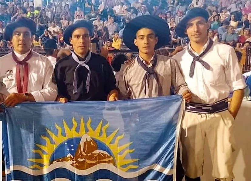 324583533_1352050842212963_2525403163164652594_n