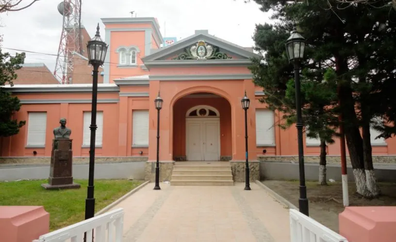 casa-gobierno-santa-cruz-1