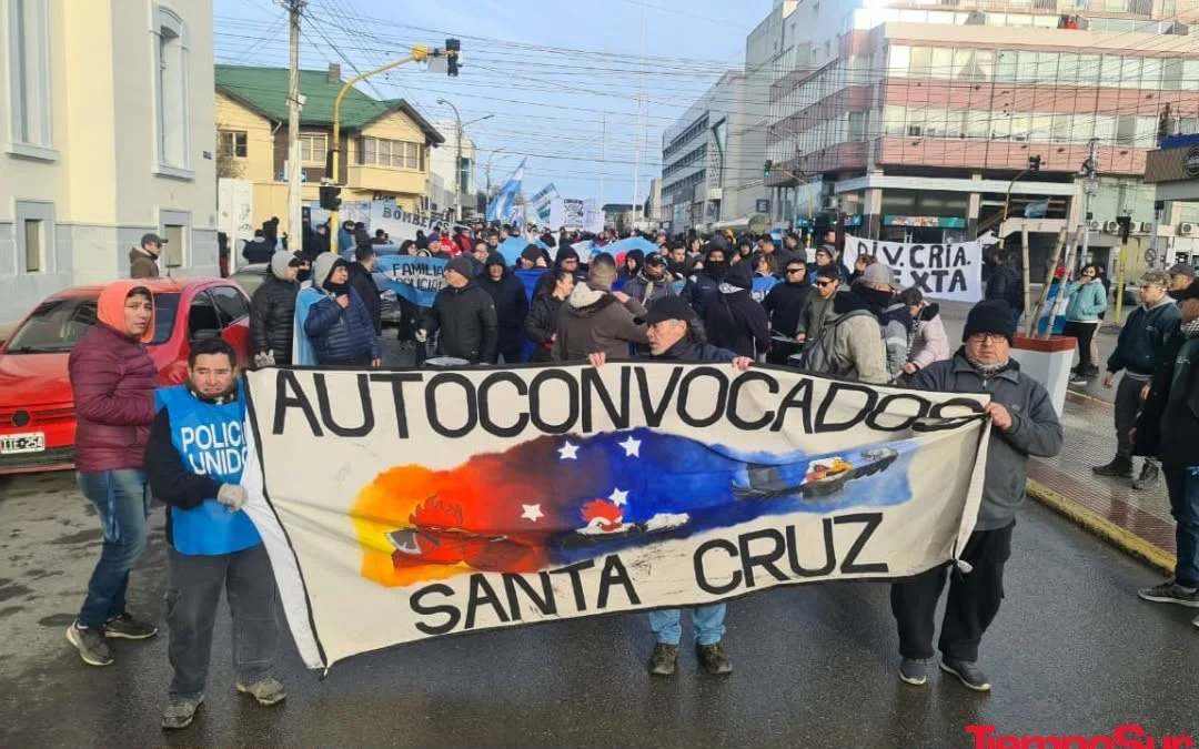 poli autoconvocados