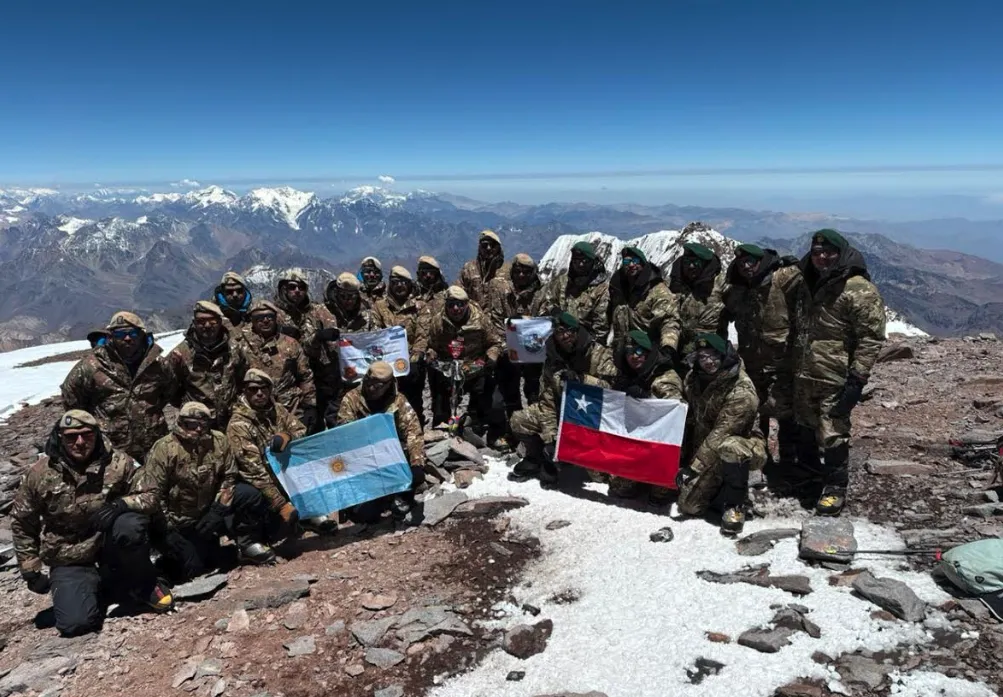 cumbre del aconcagua