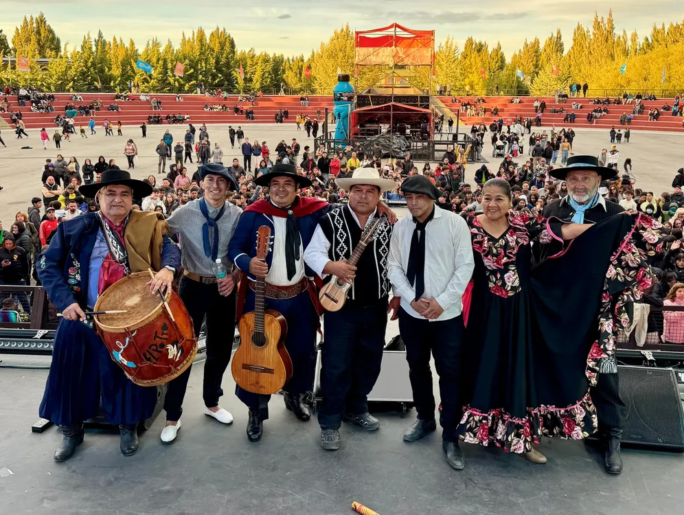 WhatsApp Image 2025-02-14 at 21.22.25 (2)