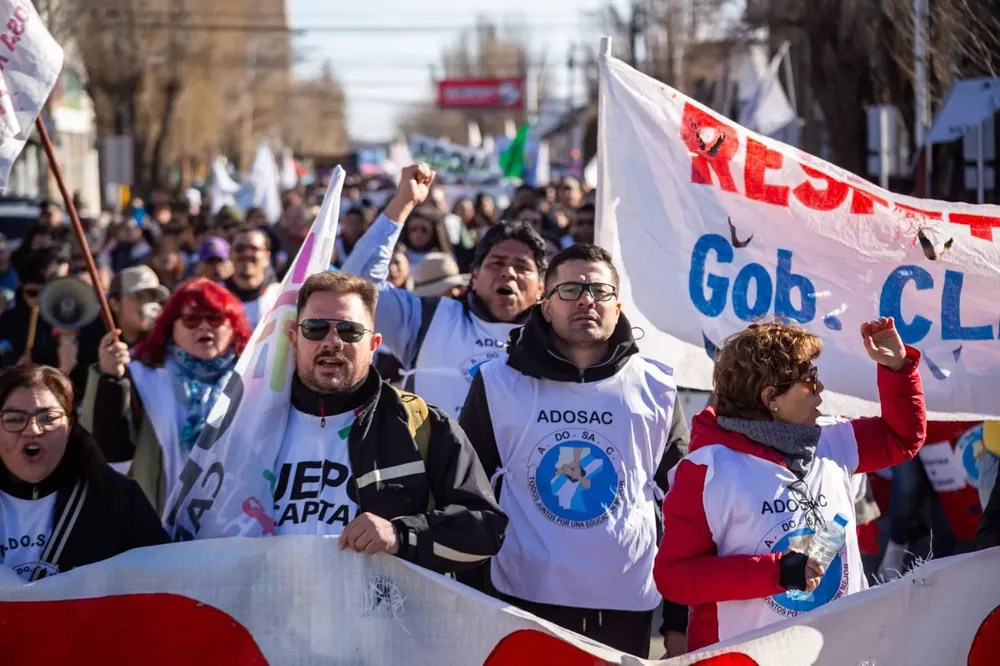 569569398_1269834381836956_4652938364794265881_n