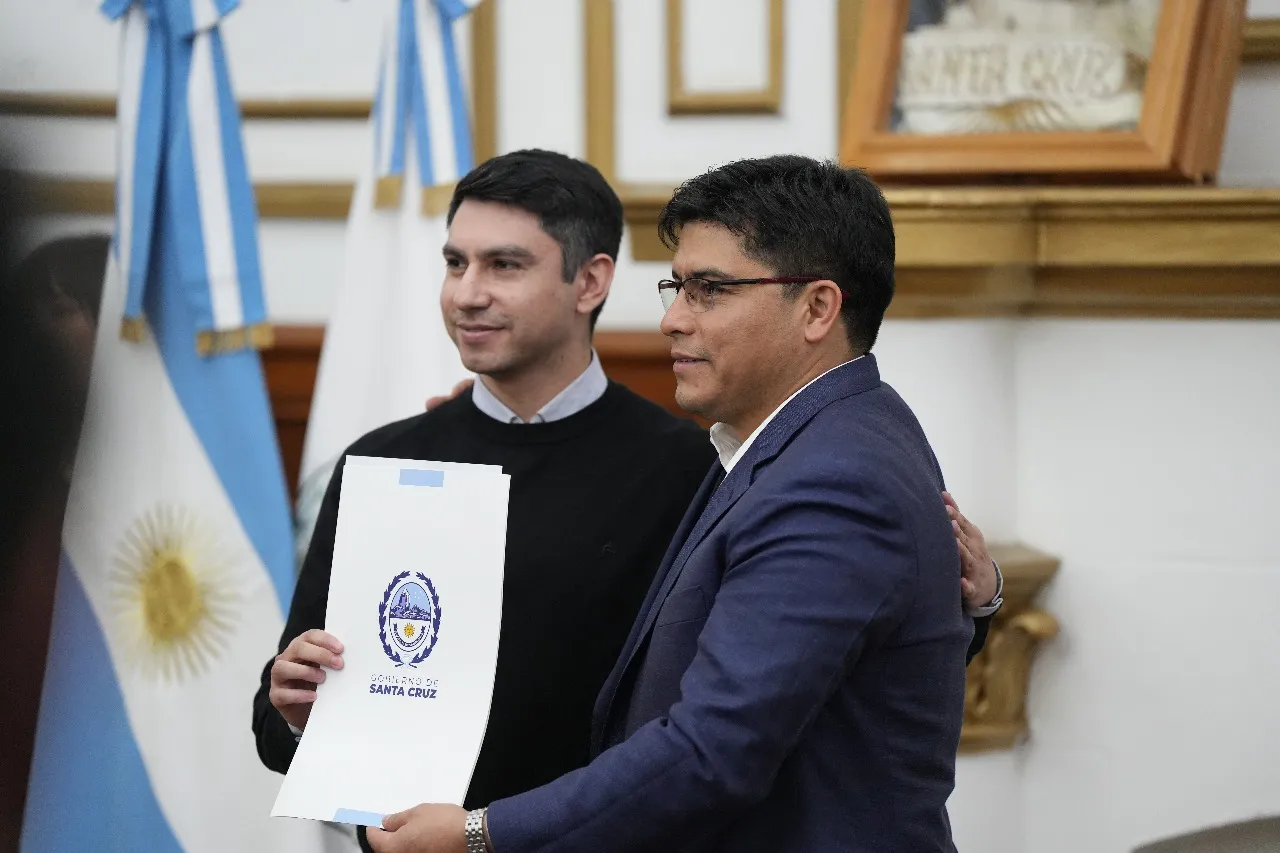 WhatsApp_Image_2025-11-14_at_6.44.11_PM (1)