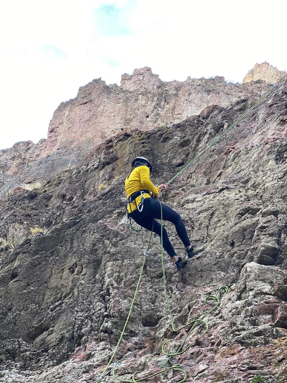 Cañadón Caracoles_cuando la escalada se vuelve posible para todos (1)