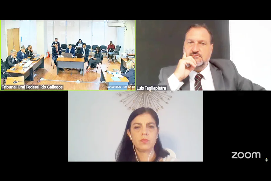 El MPF está representado por los fiscales Julio Zárate, Gastón Franco Pruzan y Lucas Colla y la fiscal de la PIA, María Andrea Garmendia Orueta. Foto- captura de Zoom  