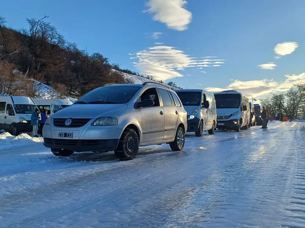 26ade239-56c3-4b00-aa8a-ed360c99b0cb