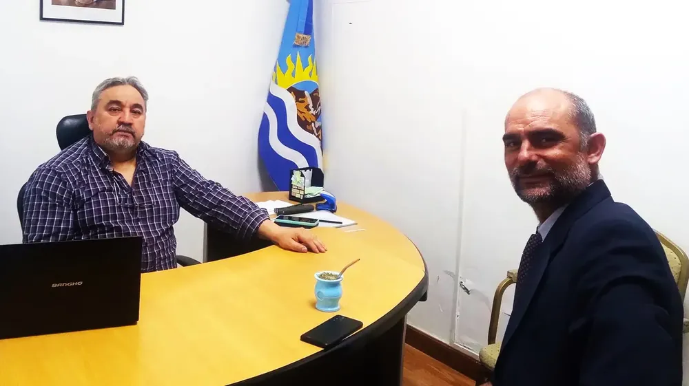 Moreno Hueco con brizuela