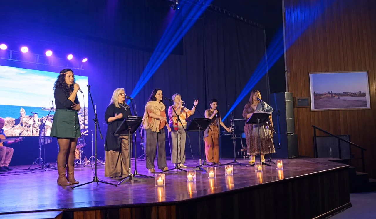 Mujer patagonia todas