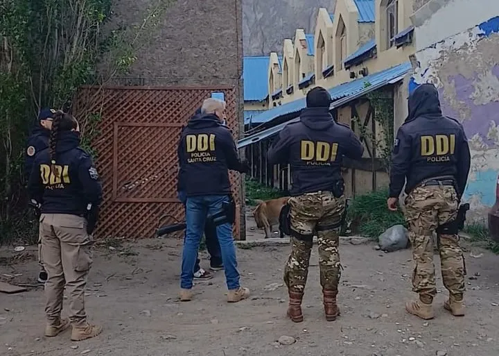 Allanamiento la aldea1