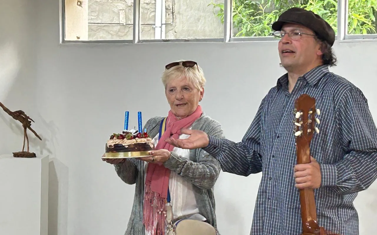 PHOTO-2025-12-14-21-00-45 2