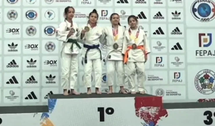 Captura de Pantalla 2023-08-17 a la(s) 23.41.40