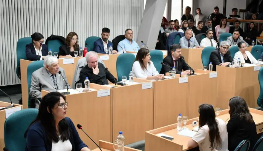 Captura de Pantalla 2023-12-16 a la(s) 21.00.41