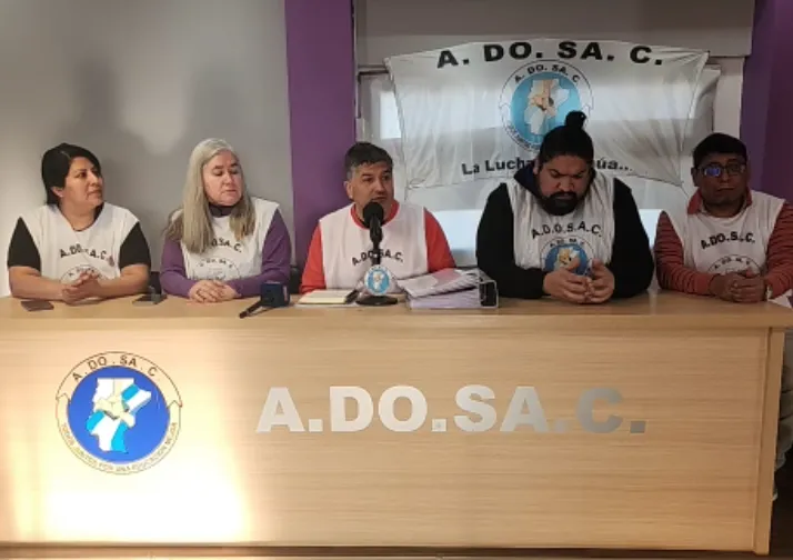 Captura de Pantalla 2023-06-17 a la(s) 12.50.07