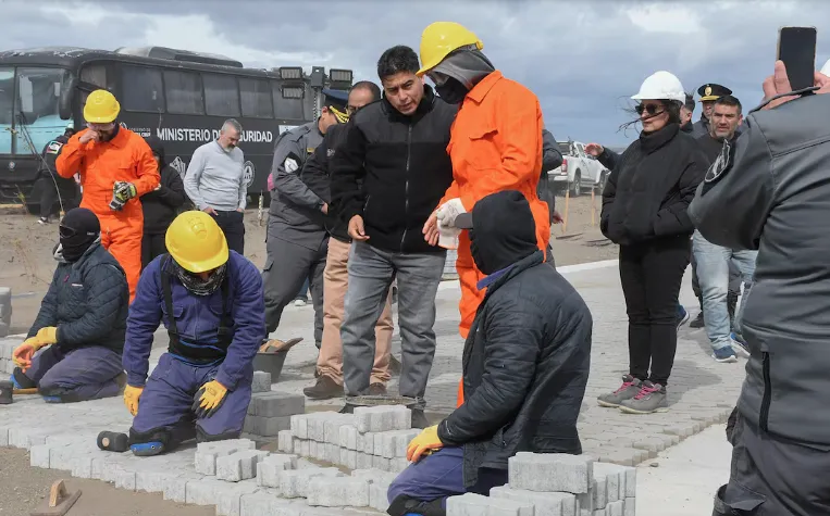 Captura de Pantalla 2025-02-12 a la(s) 14.53.40