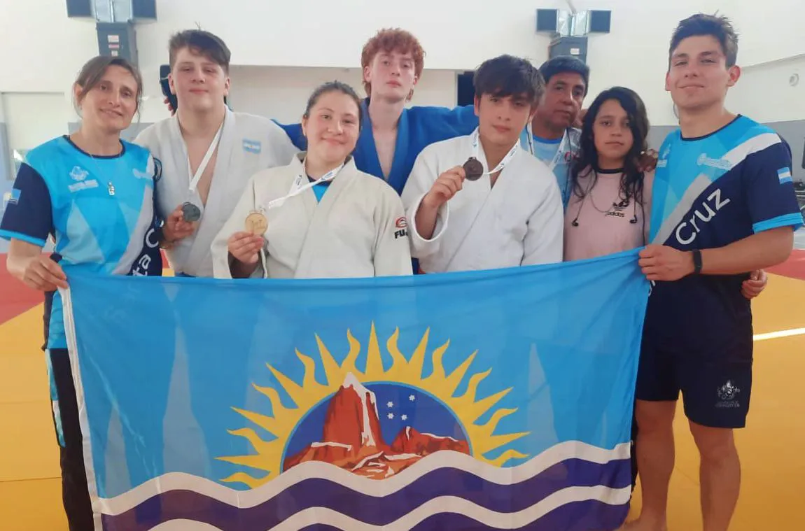 WhatsApp Image 2023-11-29 at 19.39.15 (2)