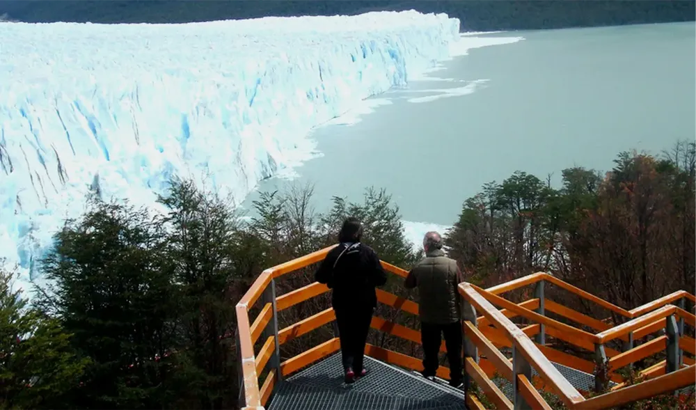 pasarelas-glaciar-perito-moreno2-qg9hzfx6i7wgu7lrfxv14kccqo4xfupuyzonzkluyo