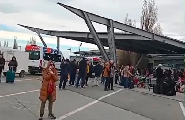 Aeropuerto evacuado