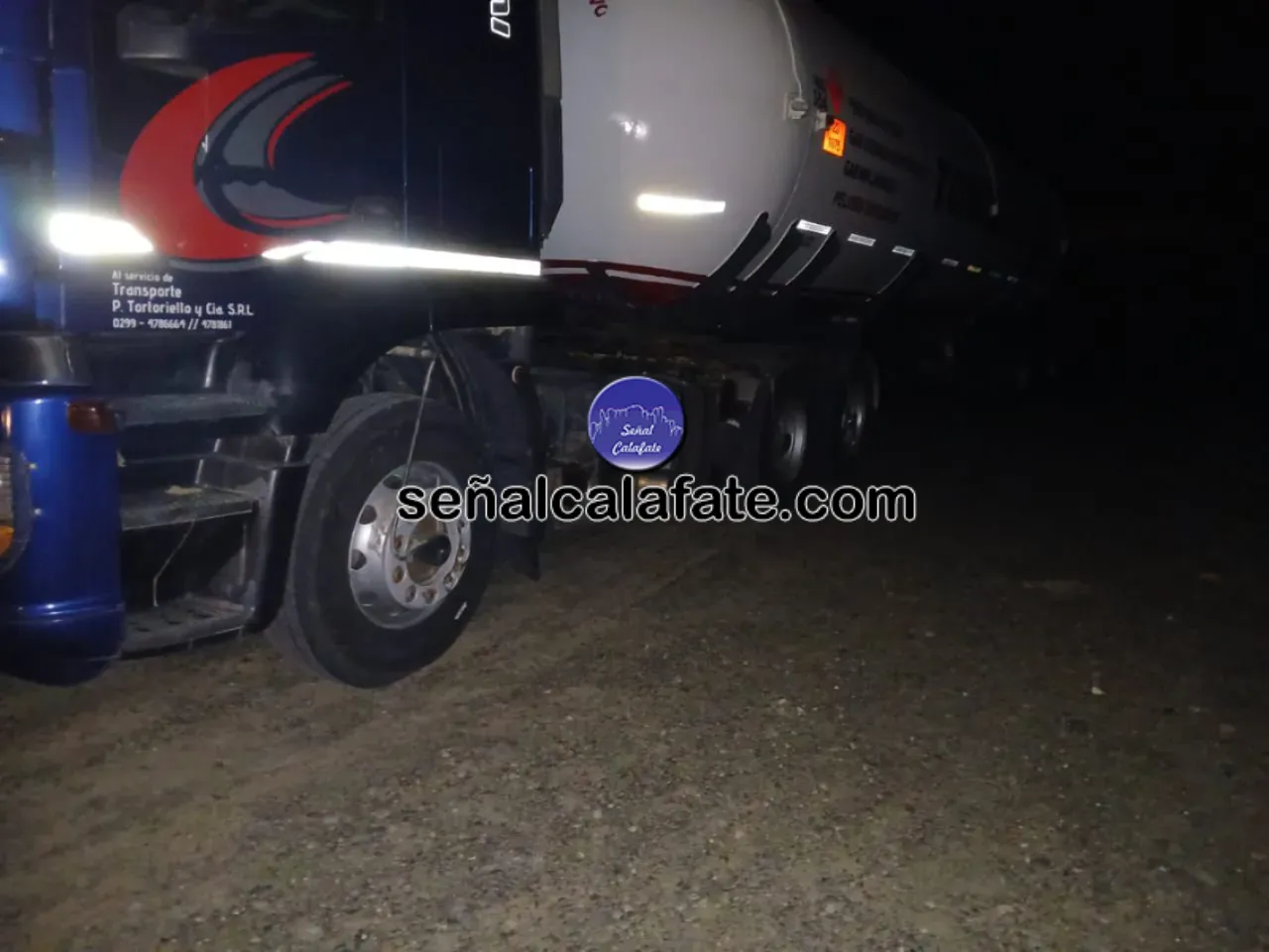 Camion chocó caballo