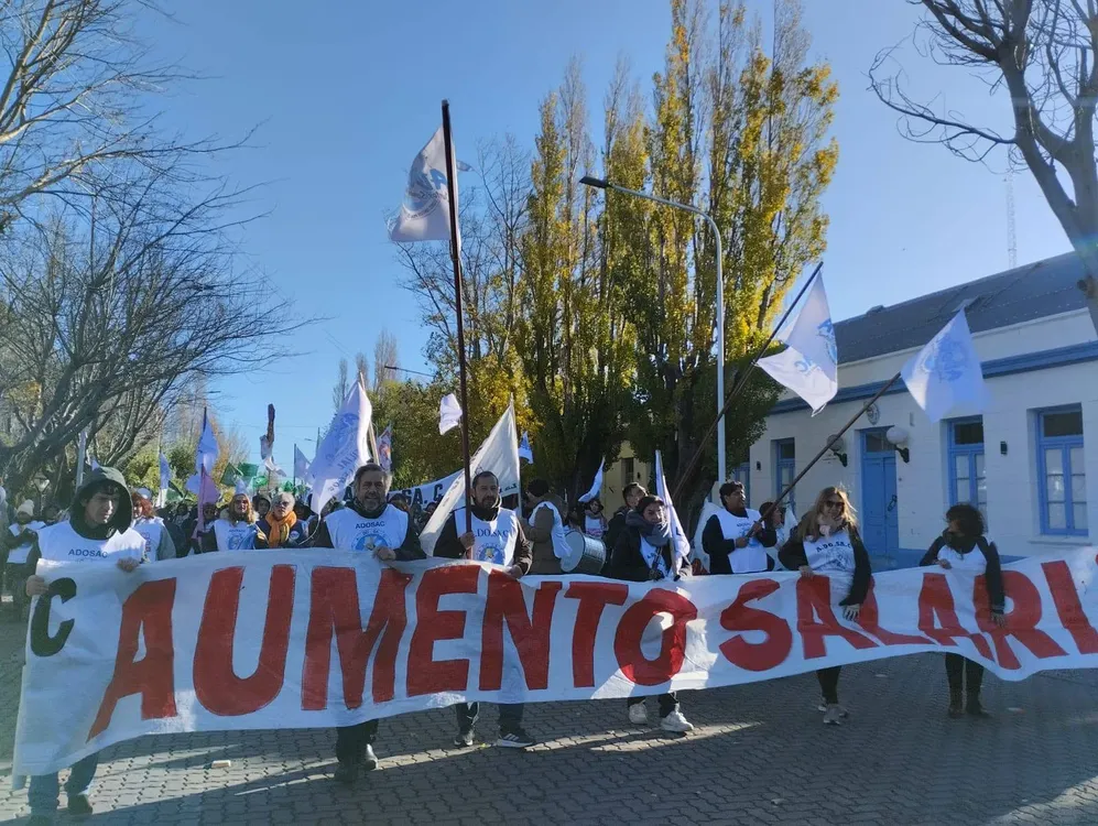 aumento salarial adosac