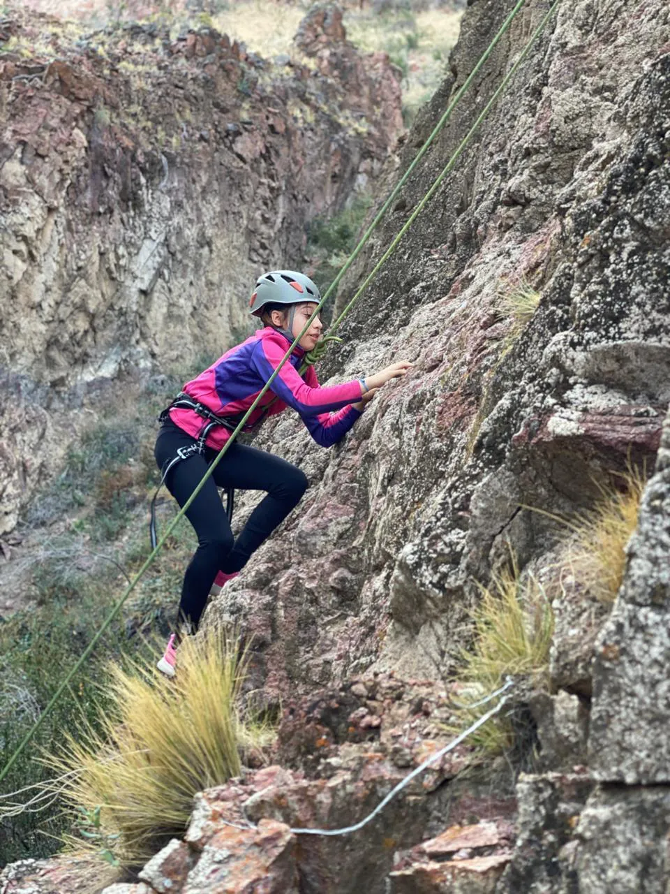 Cañadón Caracoles_cuando la escalada se vuelve posible para todos (20)