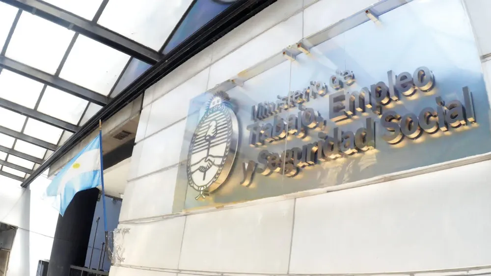 fa89c947-3747-4a80-bf0e-4b98dc789ee5