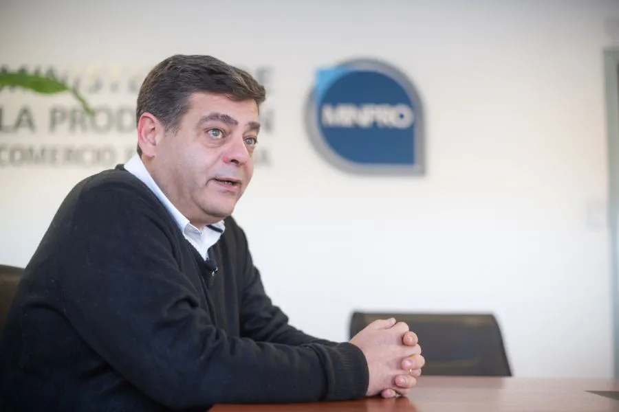 Ministro Gustavo Martínez